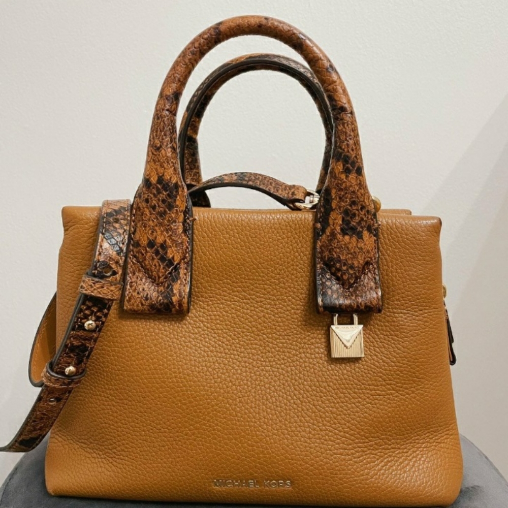 Michael Kors Rollins Satchel